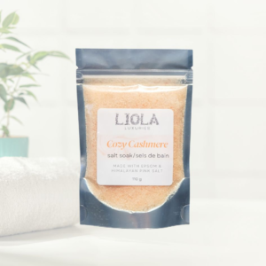 Liola Luxuries Cozy Cashmere Salt Soak
