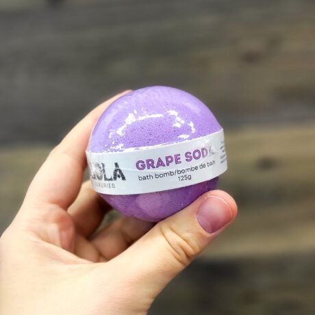 Liola Luxuries Grape Soda Bath Bomb